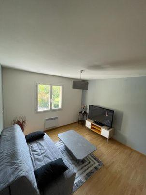 Appartement Le Domaine Des Libellules Proche Walibi Corbelin Dış mekan fotoğraf
